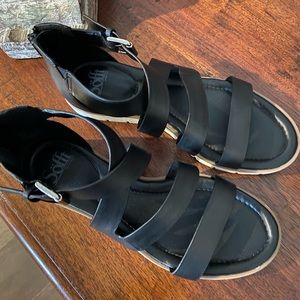 Sofft Starla Sandals • Black • Size 8 • Like new